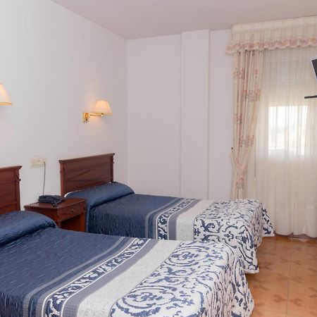 Hotel Avenida III Villadangos del Páramo Cameră foto
