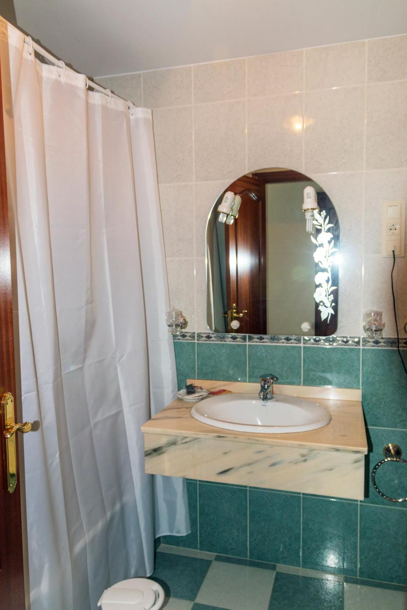 Hotel Avenida III Villadangos del Páramo Cameră foto